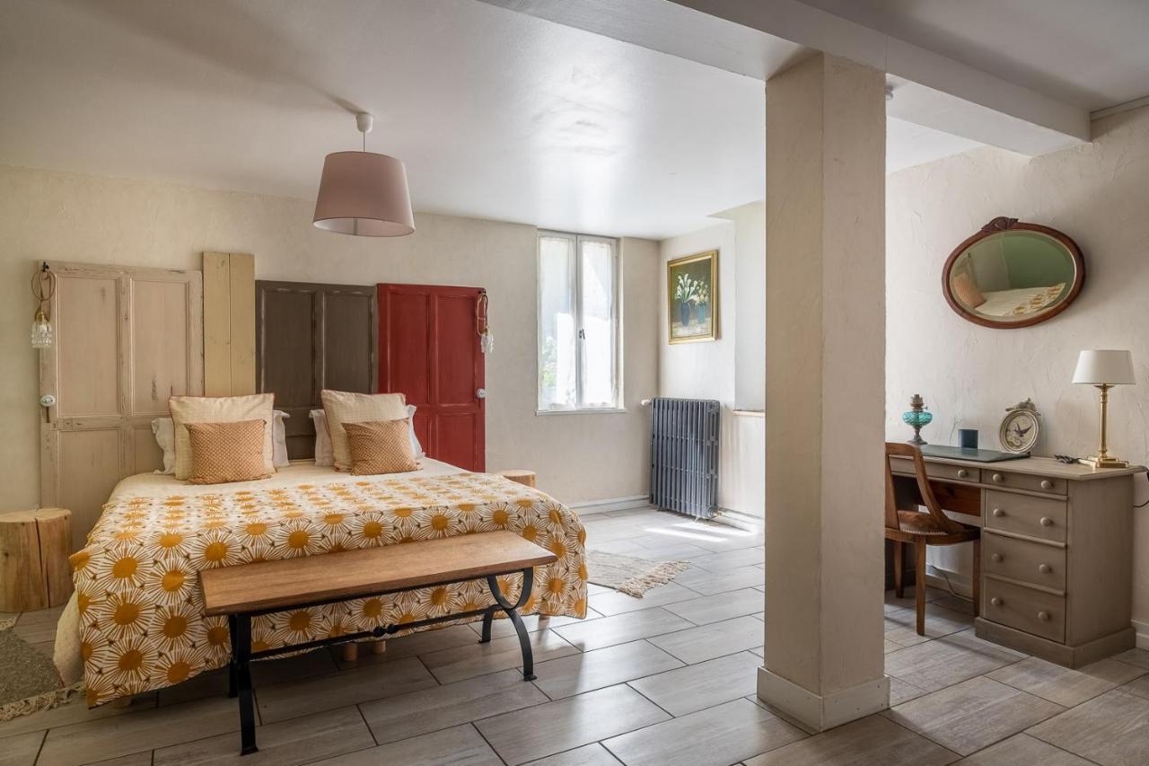 A La Lettre The Bed & Breakfast Molineuf Екстериор снимка