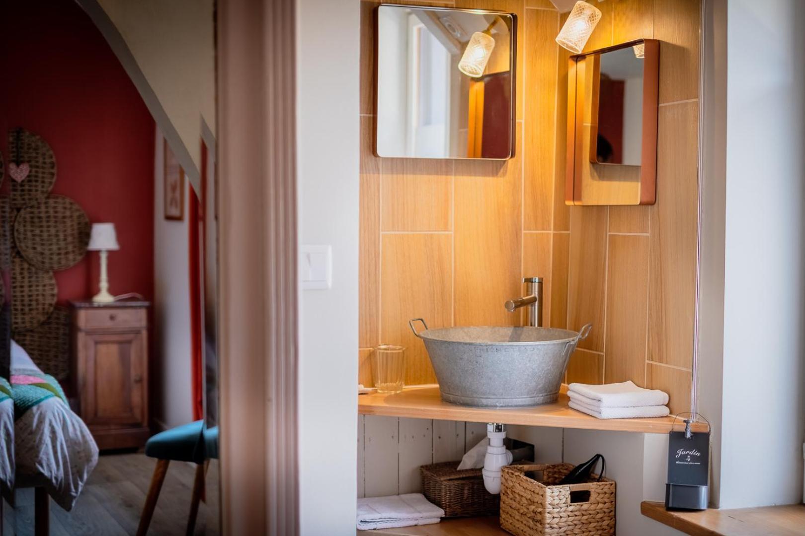 A La Lettre The Bed & Breakfast Molineuf Стая снимка